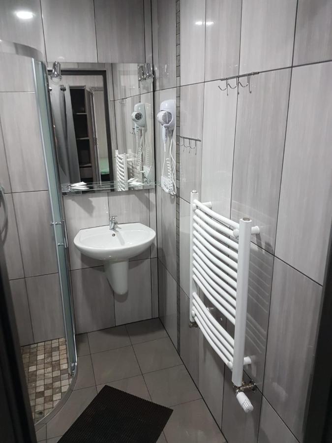 H-Odra Nowa Sol Hotel ภายนอก รูปภาพ