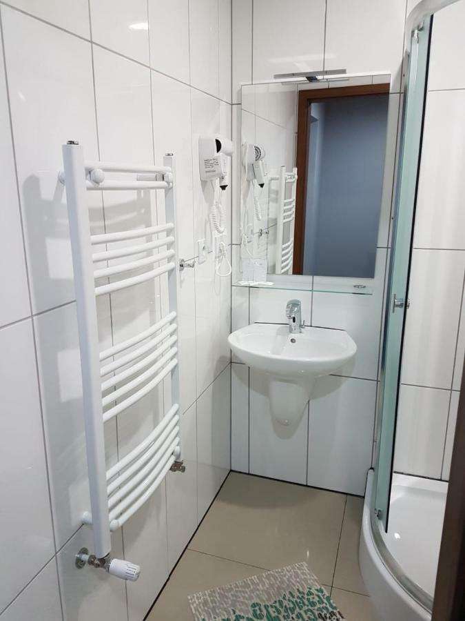 H-Odra Nowa Sol Hotel ภายนอก รูปภาพ